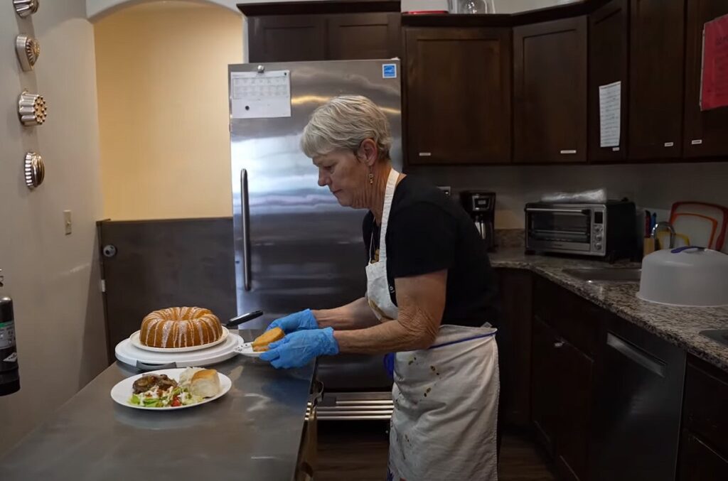 Home cooked meals assisted living texas
